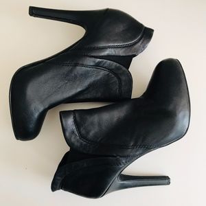 JESSICA SIMPSON - Black ankle boots